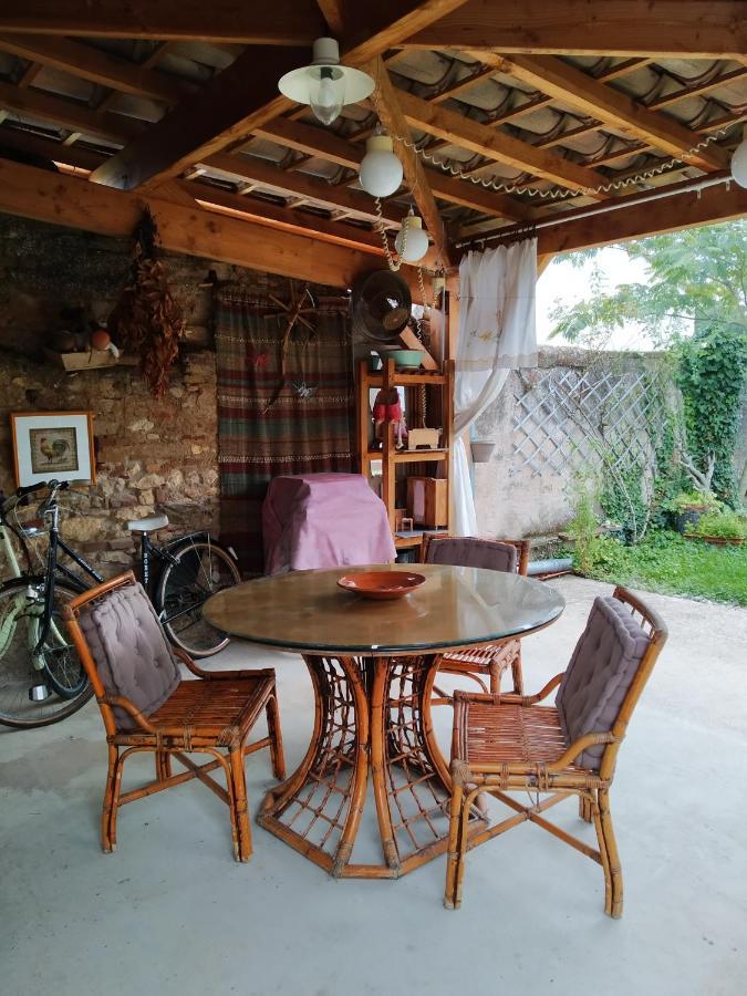 La Roulotte Des Carpates Hotel Gaillac Ngoại thất bức ảnh